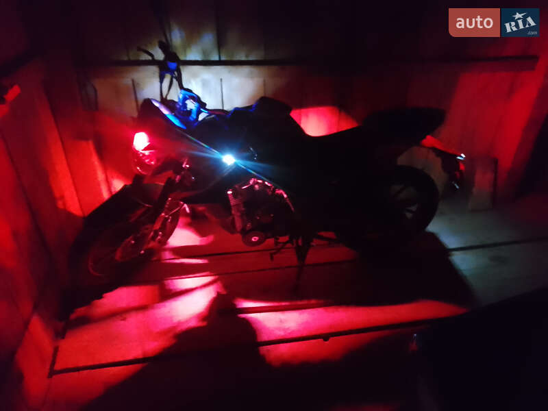 Мотоцикл Классік Spark SP 200R-28 2019 в Олевську