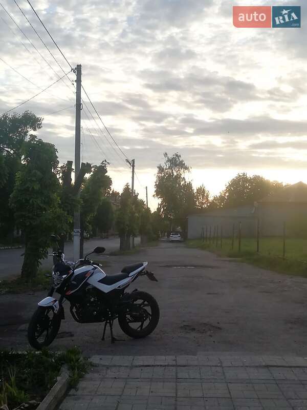 Мотоцикл Классик Spark SP 200R-30 2024 в 
