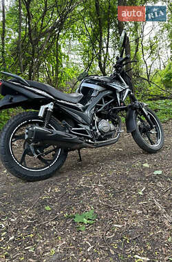 Мотоцикл Спорт-туризм Spark SP 200R-34 2024 в 