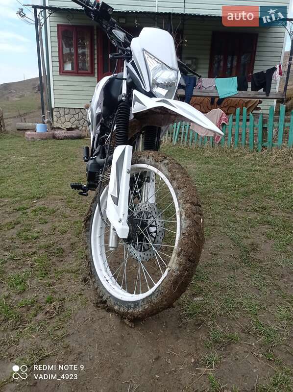 Мотоцикл Внедорожный (Enduro) Spark SP 250D-1 2021 в Путиле фото 4 Мотоцикл Внедорожный (Enduro) Spark SP 250D-1 2021 в Путиле