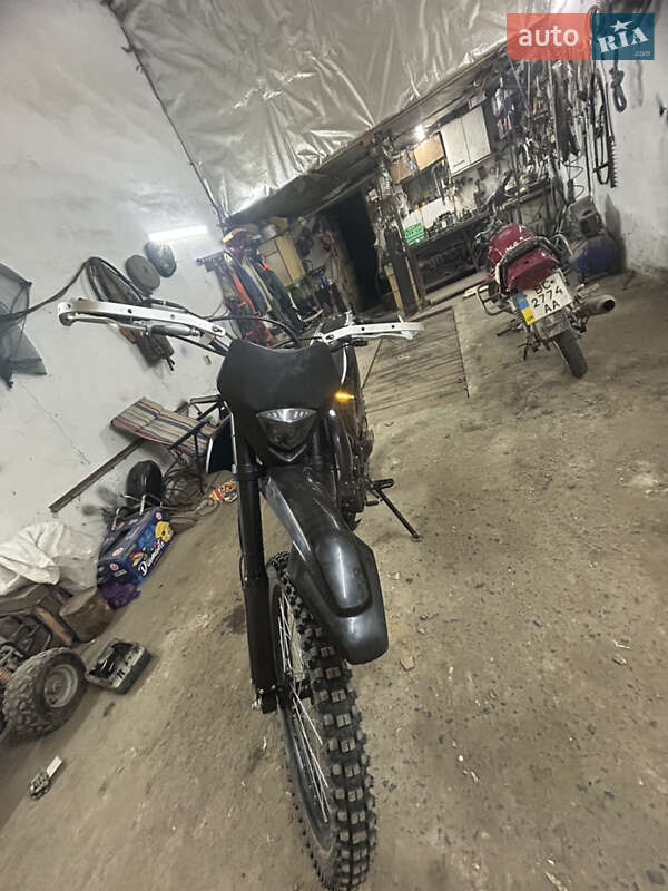 Мотоцикл Кросс Spark SP 250D-1 2024 в Жовкве