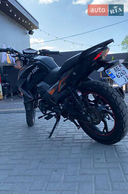 Мотоцикл Классік Spark SP 250R-32 2023 в 