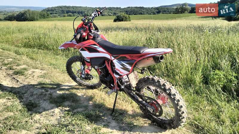 Мотоцикл Внедорожный (Enduro) Spark SP 300P-1 2023 в Черновцах