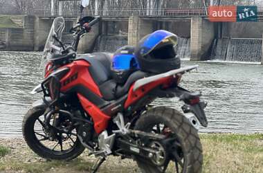 Мотоцикл Туризм Spark SP 300T-3 2025 в 