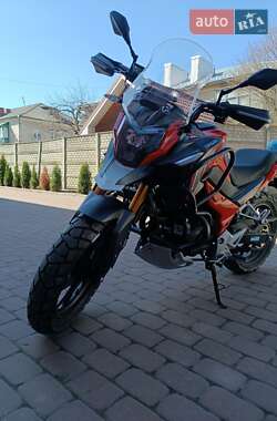 Мотоцикл Туризм Spark SP 300T-3 2025 в 