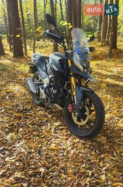 Мотоцикл Спорт-туризм Spark SP 300T-3 2024 в Славуті