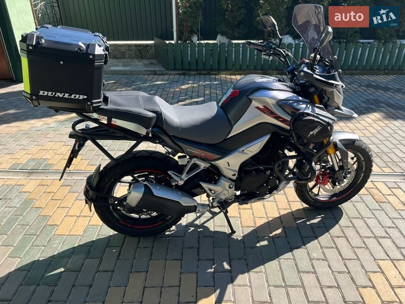 Spark SP 300T-3 2024