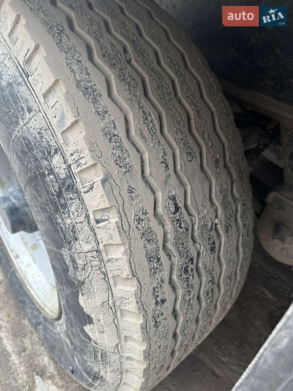 Фургон полуприцеп Spier SPL 1998 в Львове фото 5 Фургон полуприцеп Spier SPL 1998 в Львове