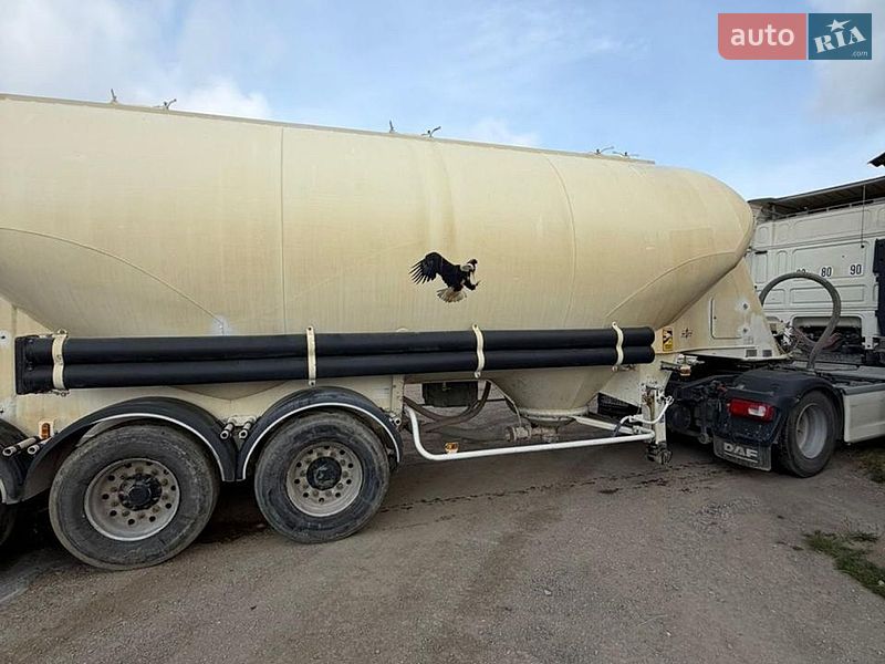 Цементовоз Spitzer S27DS 2005 в Борщеве