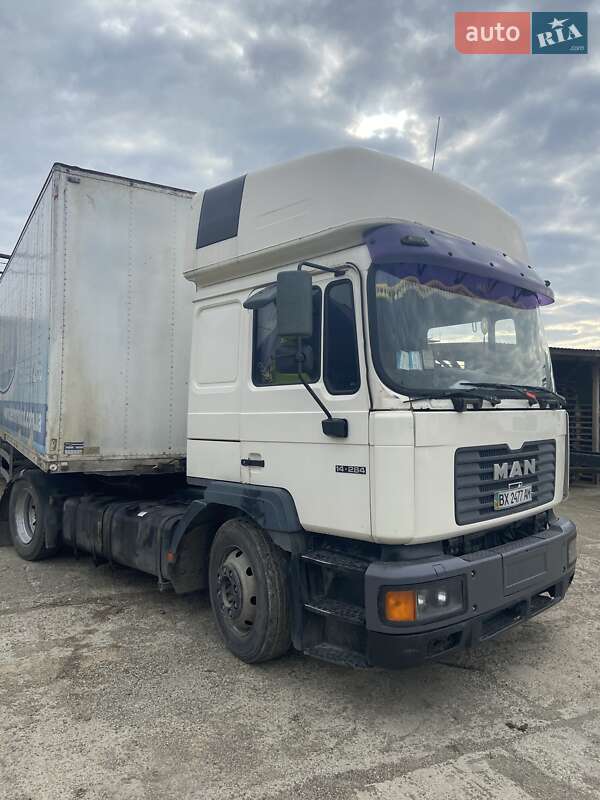 Фургон Spitzer SF 1992 в Черновцах