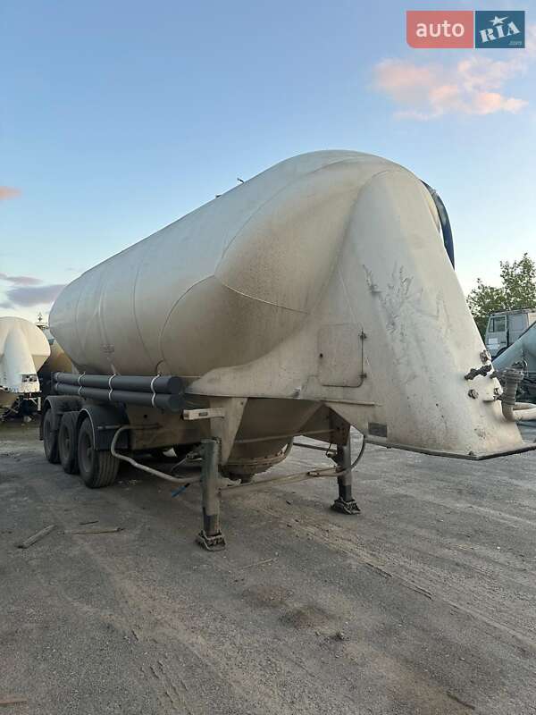 Цементовоз Spitzer SF 1999 в 