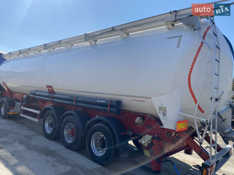 Зерновоз - прицеп Spitzer Silos 2003 в Тернополе