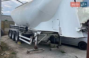 Цементовоз Spitzer Silos 1994 в Черкассах Цементовоз Spitzer Silos 1994 в Черкассах
