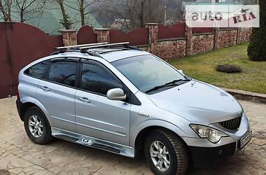 Позашляховик / Кросовер SsangYong Actyon 2009 в 