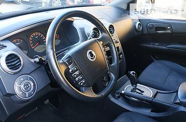 Позашляховик / Кросовер SsangYong Actyon 2011 в 