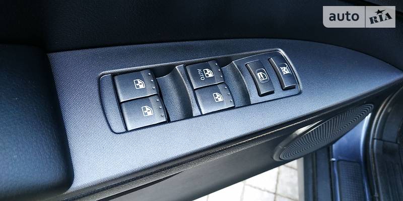 Позашляховик / Кросовер SsangYong Actyon 2011 в Запоріжжі