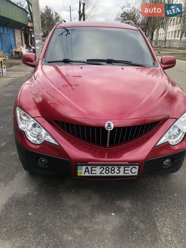 Внедорожник / Кроссовер SsangYong Actyon 2010 в Марганце