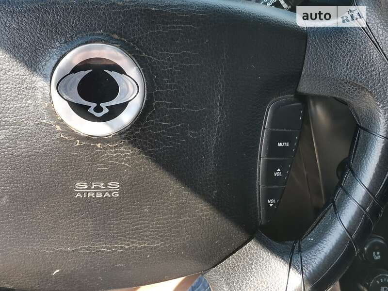 Позашляховик / Кросовер SsangYong Actyon 2008 в Хмільнику