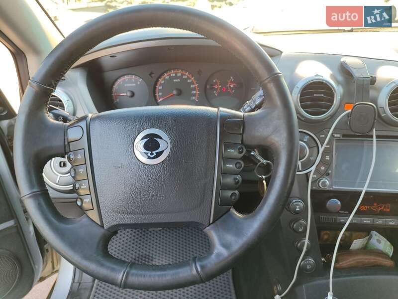 Позашляховик / Кросовер SsangYong Actyon 2011 в Обухові