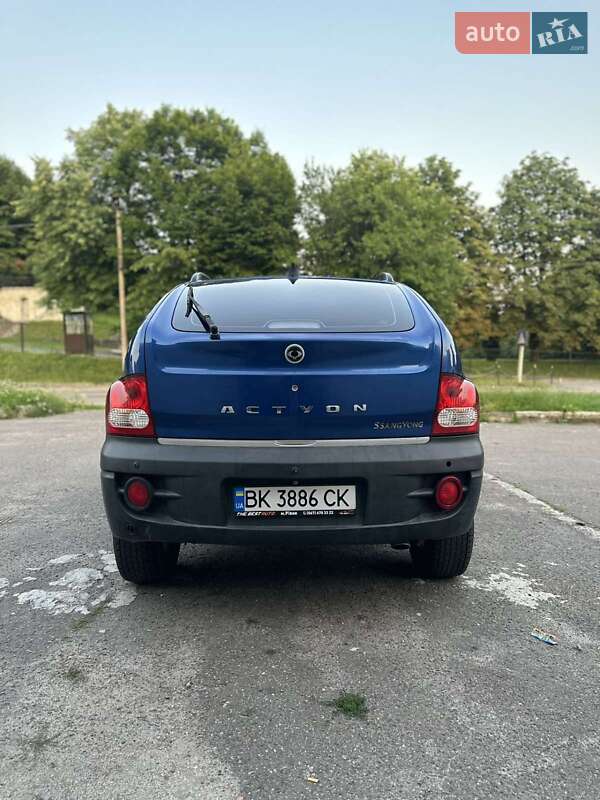 Позашляховик / Кросовер SsangYong Actyon 2010 в Рівному
