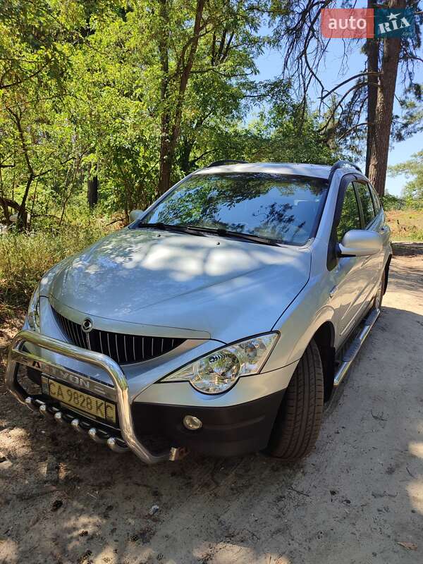 Внедорожник / Кроссовер SsangYong Actyon 2010 в Черкассах