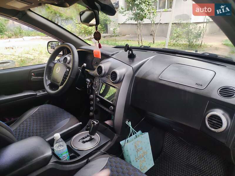 Позашляховик / Кросовер SsangYong Actyon 2010 в Одесі