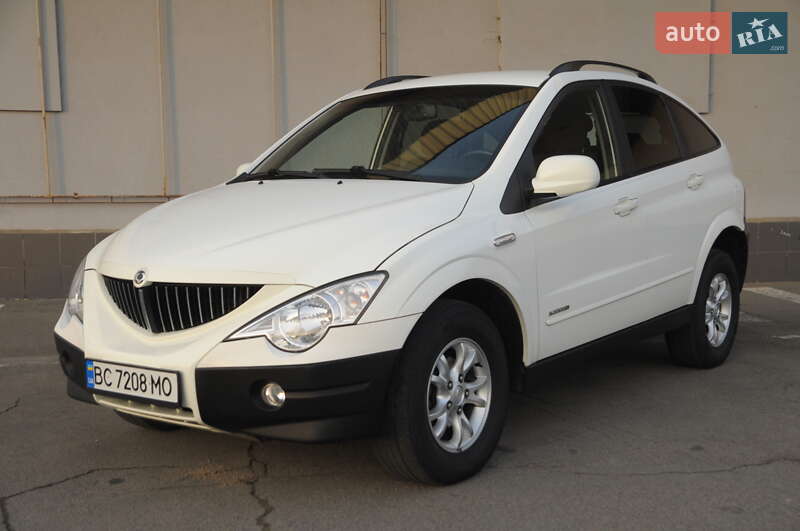 Внедорожник / Кроссовер SsangYong Actyon 2010 в Львове