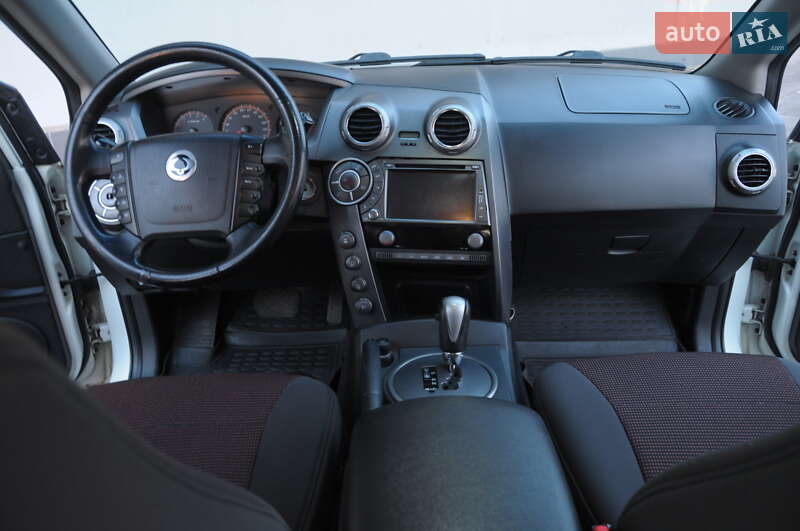 Внедорожник / Кроссовер SsangYong Actyon 2010 в Львове