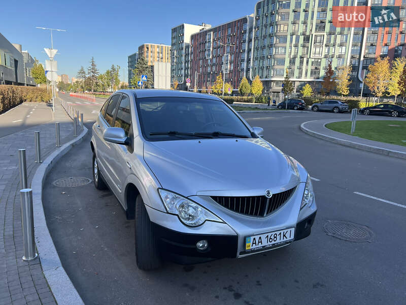 Внедорожник / Кроссовер SsangYong Actyon 2010 в Киеве