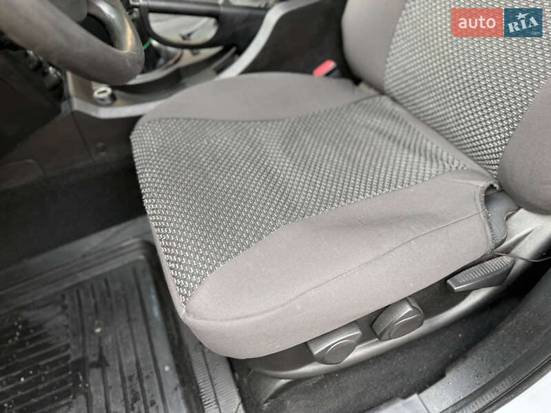 Позашляховик / Кросовер SsangYong Actyon 2008 в Тернополі