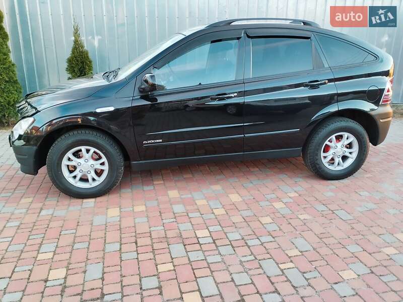 Внедорожник / Кроссовер SsangYong Actyon 2009 в Киеве