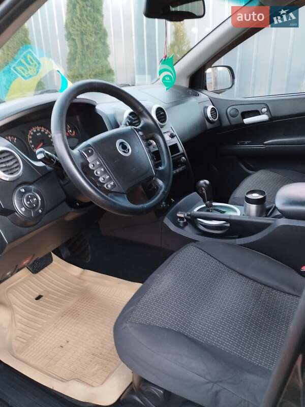 Внедорожник / Кроссовер SsangYong Actyon 2009 в Киеве