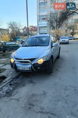 Позашляховик / Кросовер SsangYong Actyon 2008 в 