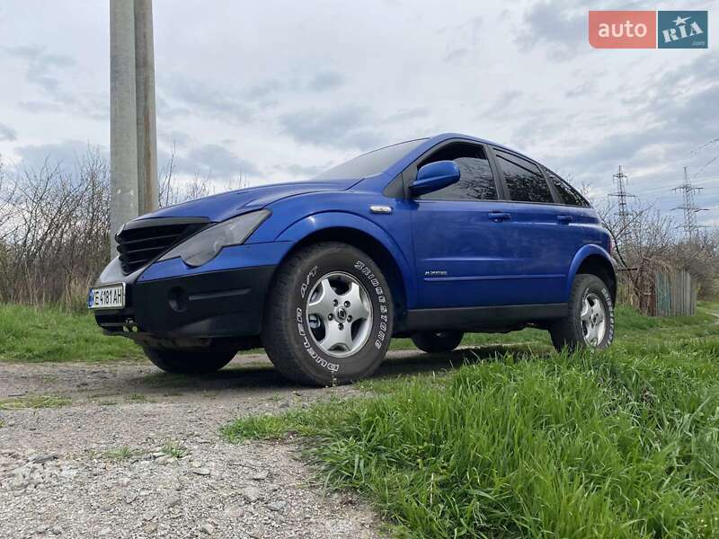 Внедорожник / Кроссовер SsangYong Actyon 2006 в 