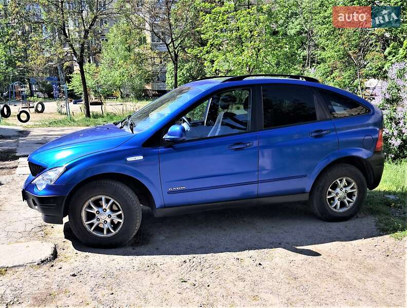 Внедорожник / Кроссовер SsangYong Actyon 2008 в Днепре