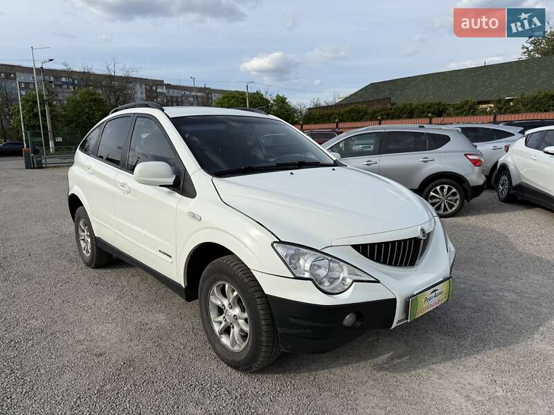 Внедорожник / Кроссовер SsangYong Actyon 2008 в 