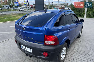 Позашляховик / Кросовер SsangYong Actyon 2010 в 