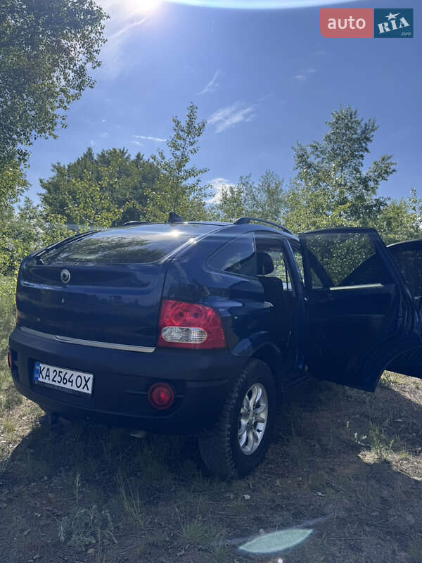 Позашляховик / Кросовер SsangYong Actyon 2012 в Києві