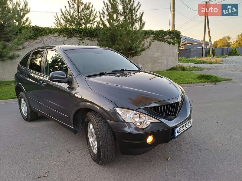 Внедорожник / Кроссовер SsangYong Actyon 2011 в Днепре