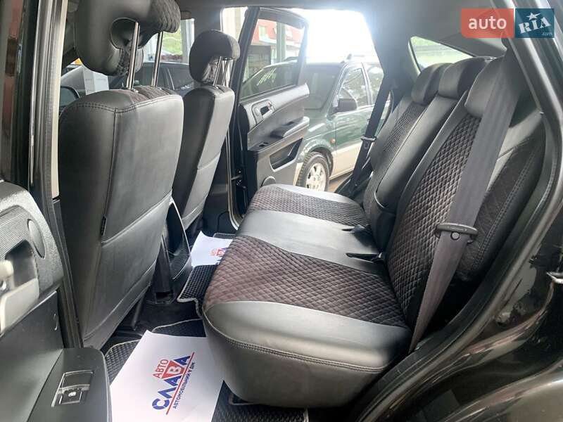 Внедорожник / Кроссовер SsangYong Actyon 2009 в Тернополе
