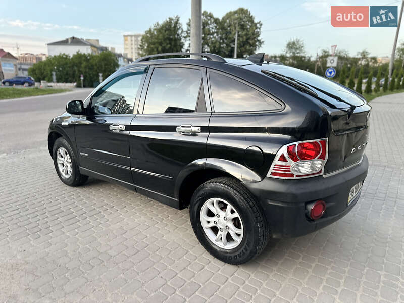Внедорожник / Кроссовер SsangYong Actyon 2008 в Тернополе