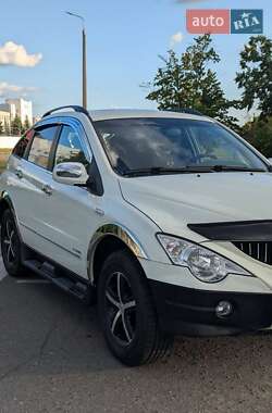 Внедорожник / Кроссовер SsangYong Actyon 2009 в 