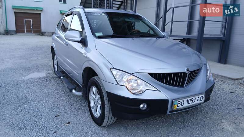 Внедорожник / Кроссовер SsangYong Actyon 2008 в 