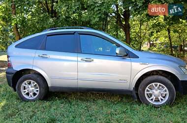 Позашляховик / Кросовер SsangYong Actyon 2008 в 