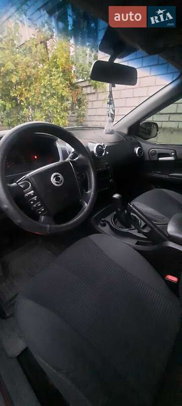 Позашляховик / Кросовер SsangYong Actyon 2010 в Новоукраїнці