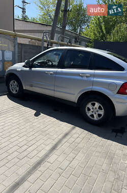 Позашляховик / Кросовер SsangYong Actyon 2007 в 