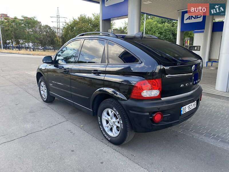 Позашляховик / Кросовер SsangYong Actyon 2008 в Миколаєві