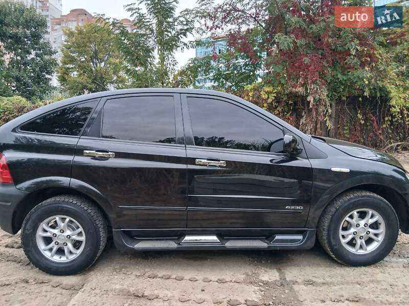 Позашляховик / Кросовер SsangYong Actyon 2007 в Києві фото 3 Позашляховик / Кросовер SsangYong Actyon 2007 в Києві