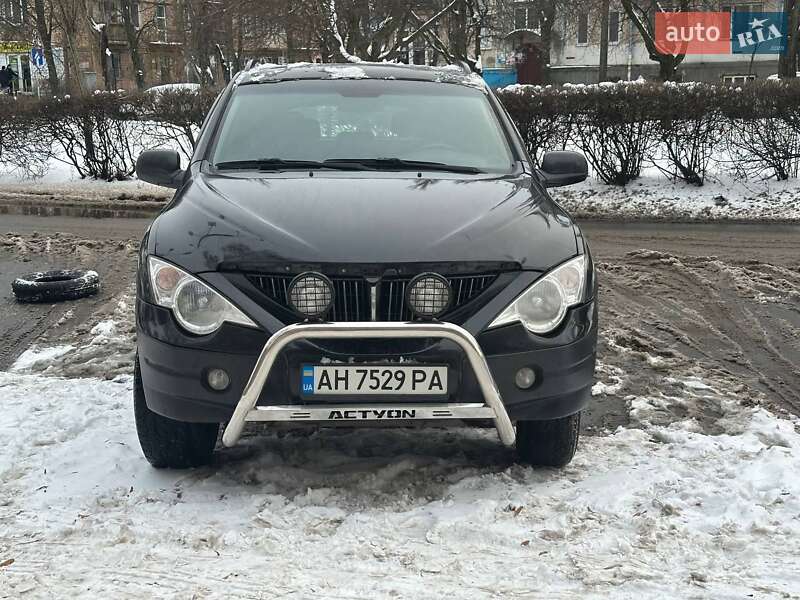 Позашляховик / Кросовер SsangYong Actyon 2011 в Києві