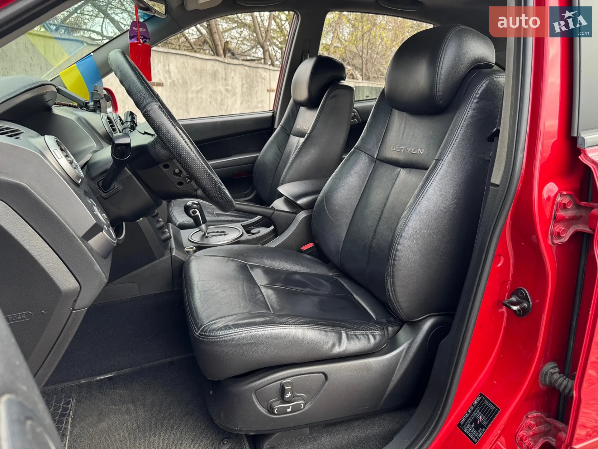 2012 SsangYong Actyon - мініатюра 9